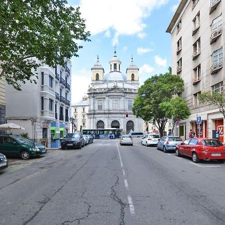 Estudio En Palacio La Latina Мадрид Екстериор снимка