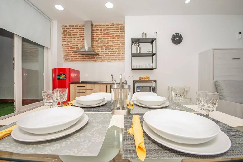 Estudio En Palacio La Latina Мадрид Екстериор снимка