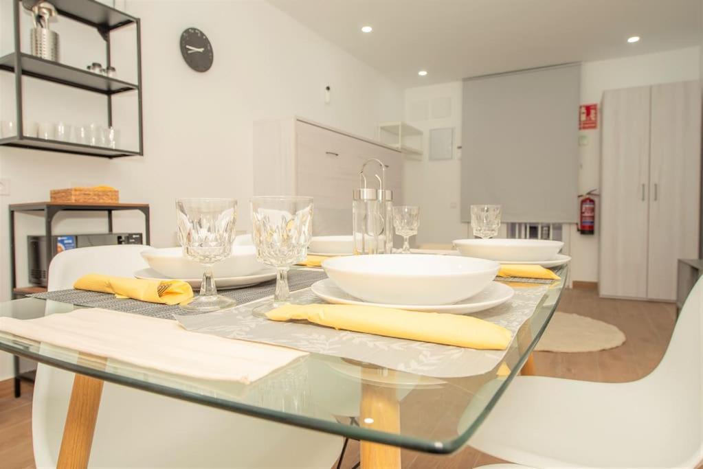 Estudio En Palacio La Latina Мадрид Екстериор снимка