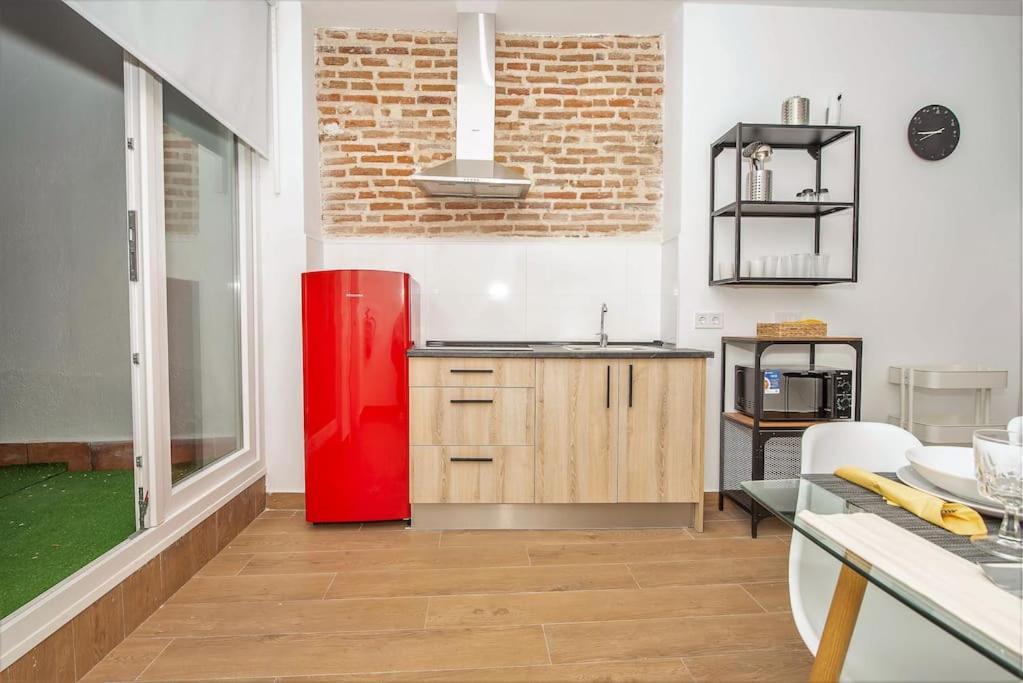 Estudio En Palacio La Latina Мадрид Екстериор снимка