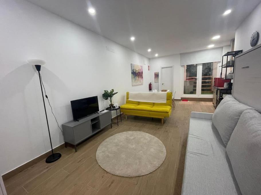 Estudio En Palacio La Latina Мадрид Екстериор снимка
